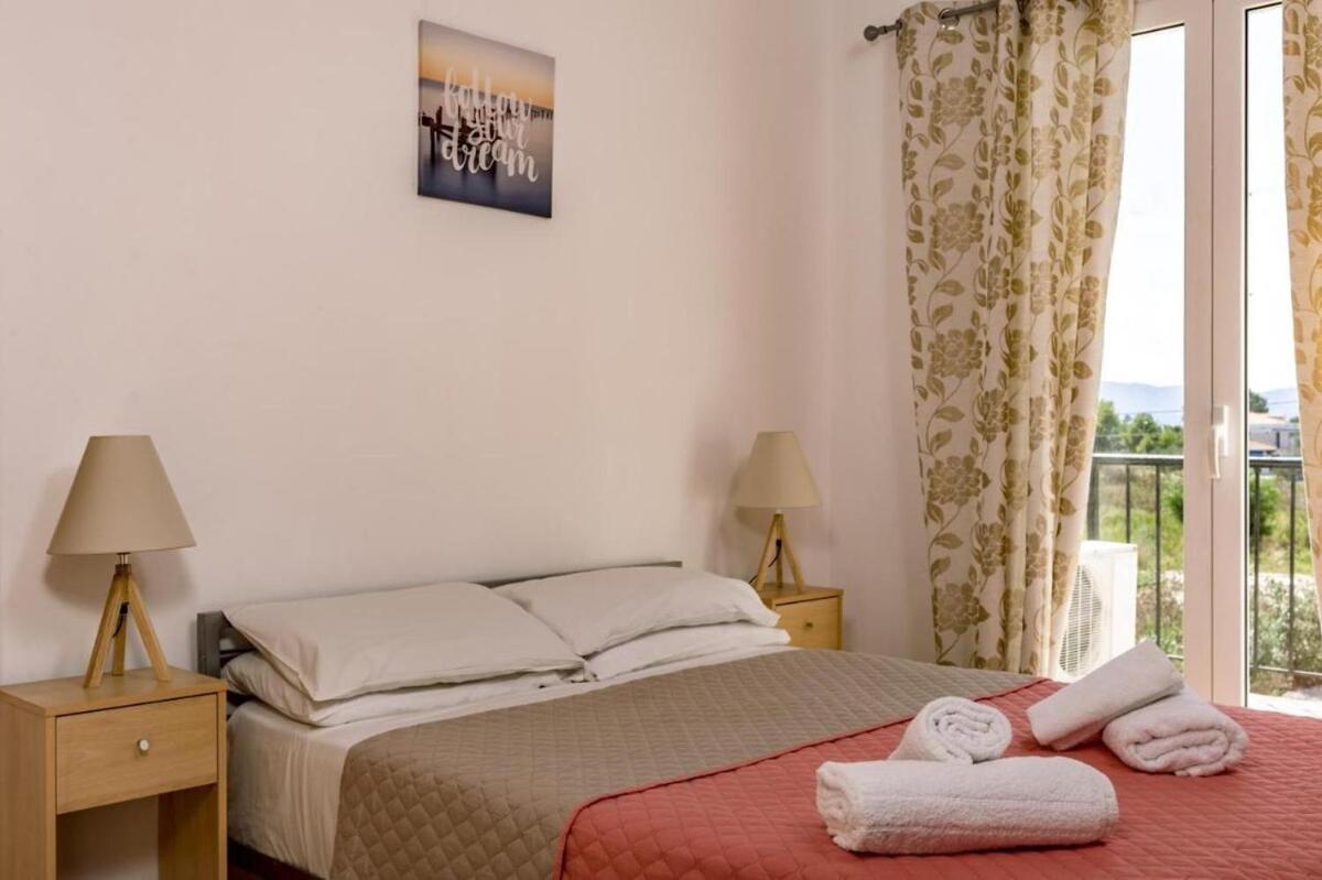 Villa Arcadia Agrilia Bagian luar foto